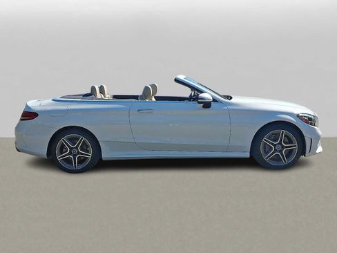 Used 2019 Mercedes-Benz C 300 4MATIC Cabriolet image 32