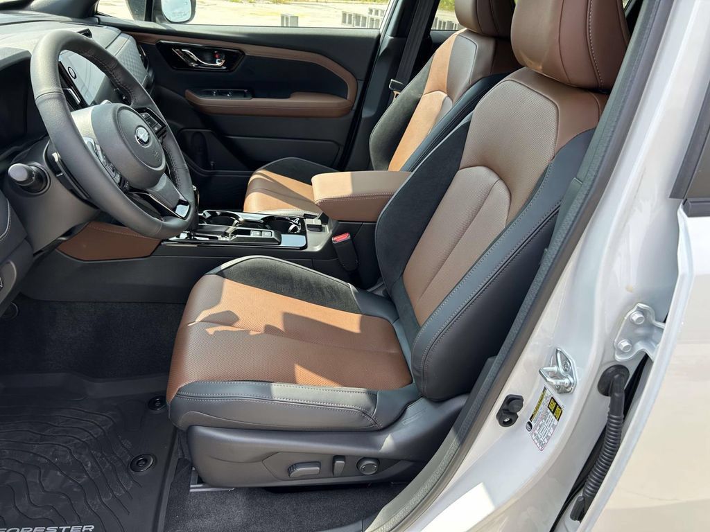 New 2026 Subaru Forester Touring AWD/4WD image 12
