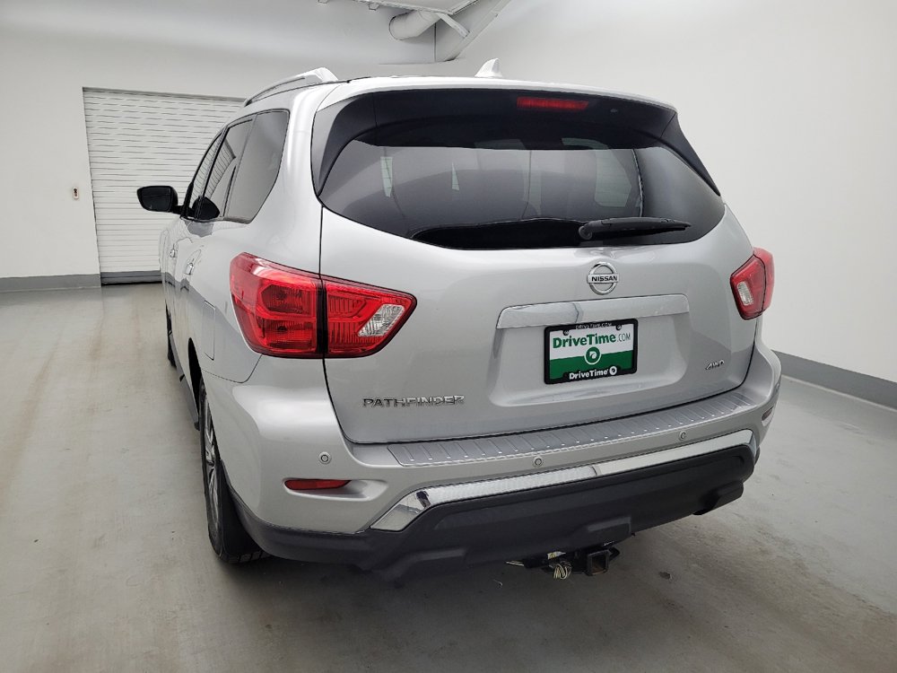 Used 2020 Nissan Pathfinder S AWD/4WD image 7