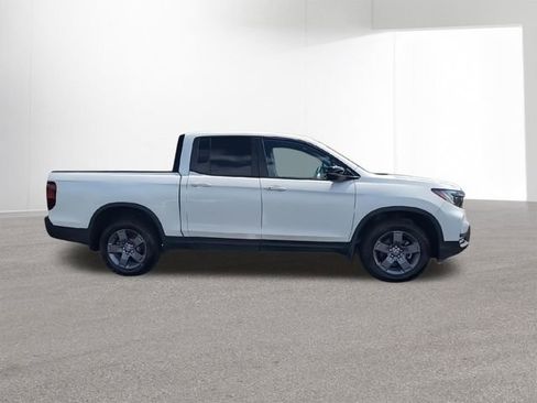 Used 2024 Honda Ridgeline TrailSport image 10