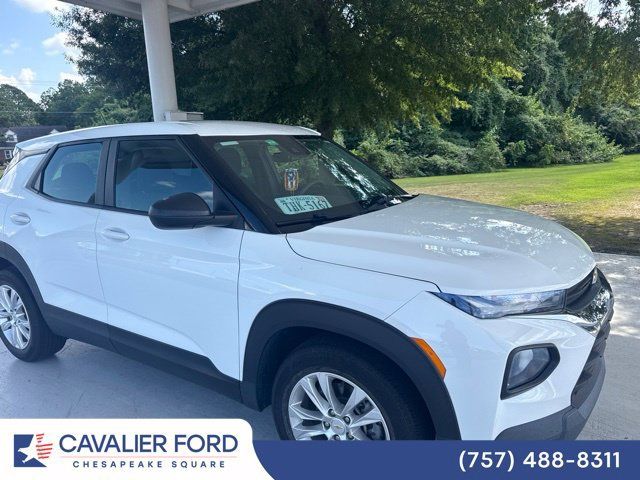 Used 2022 Chevrolet TrailBlazer LS FWD image 1