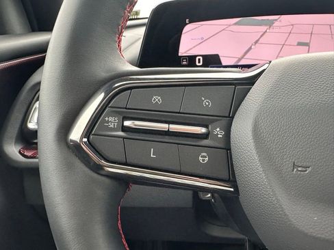 Used 2024 Chevrolet Traverse RS w/ LPO, Floor Liner Package AWD/4WD image 26