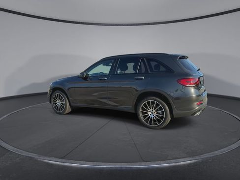 Used 2022 Mercedes-Benz GLC 300 image 6