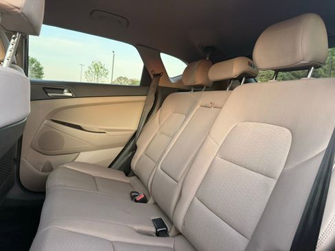 Used 2020 Hyundai Tucson SEL FWD image 27