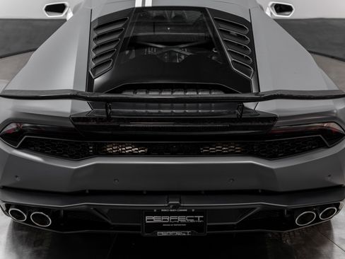 Used 2017 Lamborghini Huracan LP 610-4 Avio image 45