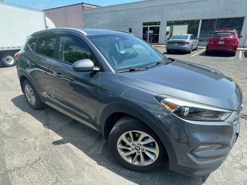 Used 2017 Hyundai Tucson SE FWD image 6