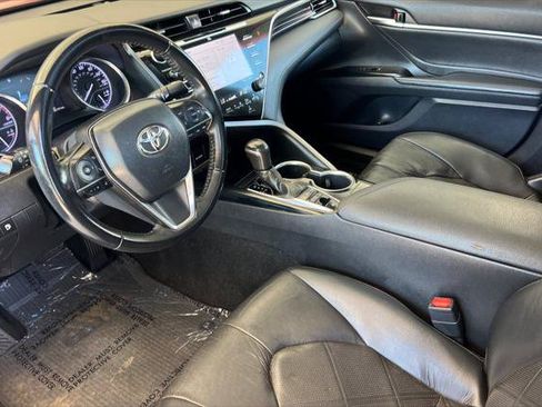 Certified 2018 Toyota Camry XLE w/ Audio Package FWD image 11