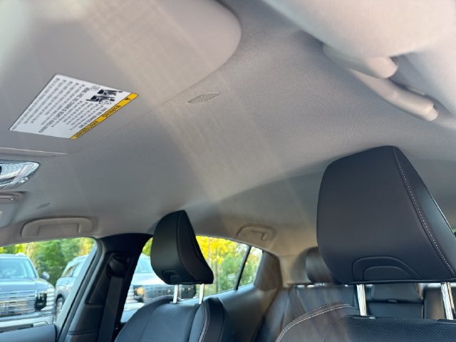 Used 2023 Toyota Prius XLE FWD image 21