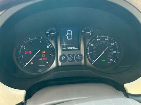 Used 2019 Lexus GX 460 Luxury image 19