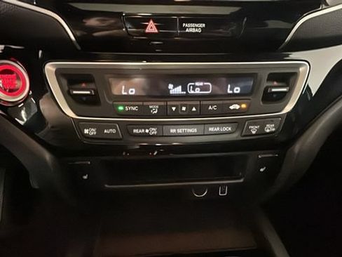 Used 2021 Honda Passport Touring image 22