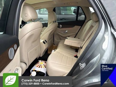 Used 2020 Mercedes-Benz GLC 300 4MATIC image 11