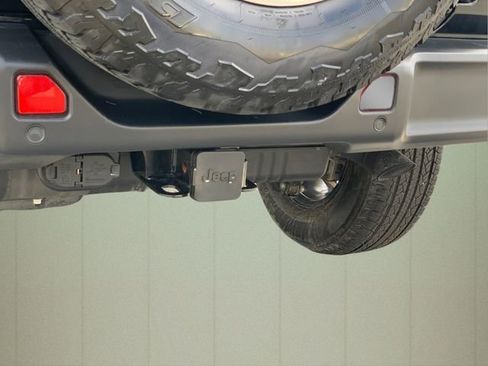 Certified 2020 Jeep Wrangler Unlimited Sahara image 1