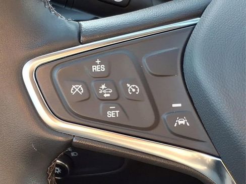 Used 2024 Chevrolet Equinox LT w/ LPO, Floor Liner Package FWD image 25