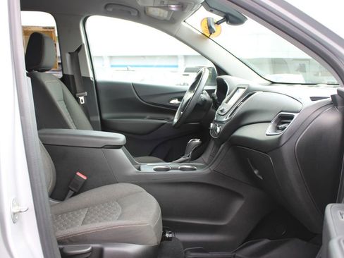 Used 2020 Chevrolet Equinox LT AWD/4WD image 26
