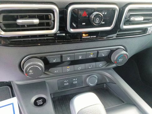Used 2026 Nissan Sentra S w/ S Cold Weather Package FWD image 18
