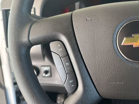 New 2025 Chevrolet Express 2500 Extended w/ Enhanced Convenience Package image 19