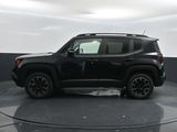 Used 2023 Jeep Renegade Latitude image 5