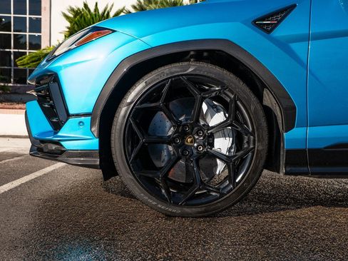 Used 2023 Lamborghini Urus Performante image 9