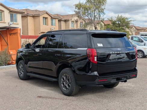 New 2026 Ford Expedition XL image 3
