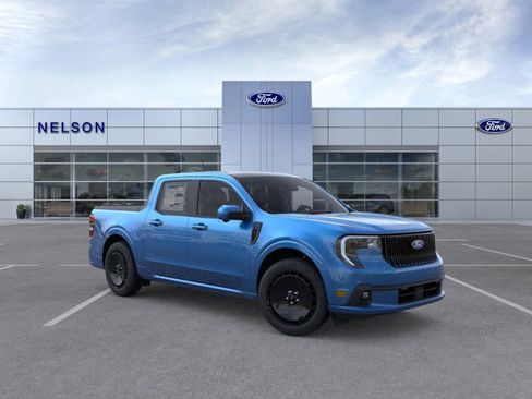 New 2026 Ford Maverick Lobo image 7