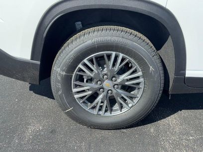 New 2026 Chevrolet Traverse LT w/ Driver Confidence Package