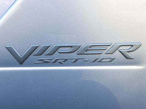 Used 2004 Dodge Viper SRT-10 image 43