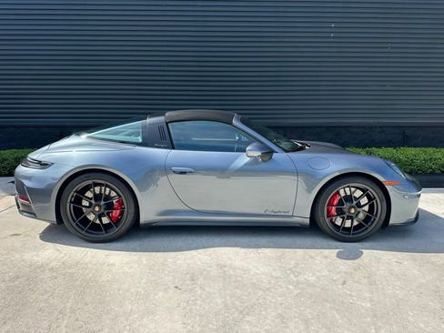 Certified 2025 Porsche 911 Targa 4 GTS AWD/4WD image 10