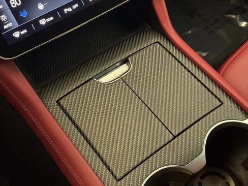 Used 2024 Maserati Grecale Trofeo image 31