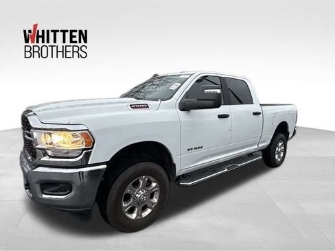 Used 2024 RAM 2500 Big Horn w/ Bed Utility Group image 1