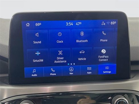 Used 2022 Ford Escape Titanium w/ Class II Trailer Tow Package image 16