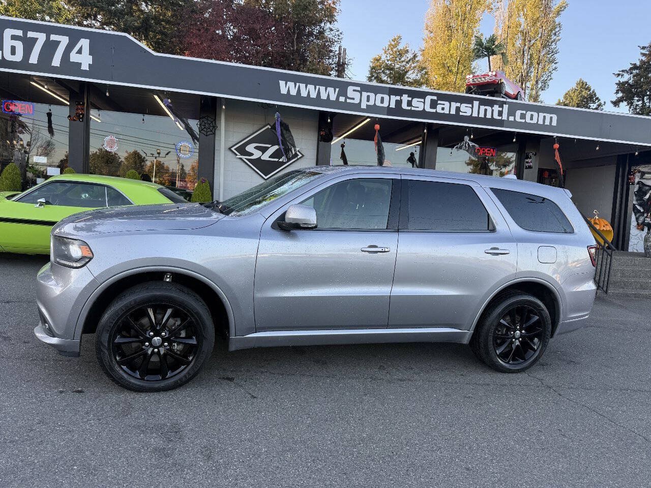 Used 2017 Dodge Durango GT AWD/4WD image 2