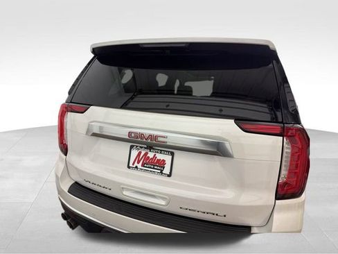 Used 2022 GMC Yukon Denali image 6