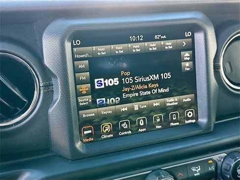 Certified 2021 Jeep Wrangler Unlimited Sahara image 15