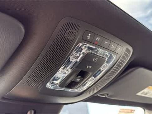 Certified 2025 Mercedes-Benz GLB 250 4MATIC image 24