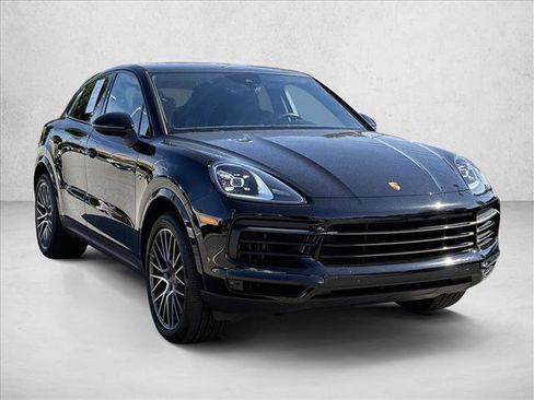 Used 2020 Porsche Cayenne E-Hybrid Coupe AWD/4WD image 3