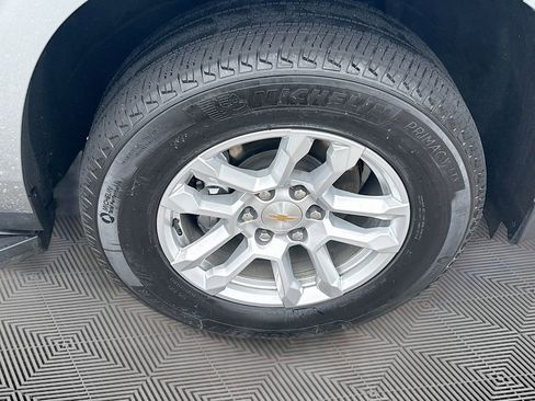 Used 2025 Chevrolet Tahoe LT AWD/4WD image 33