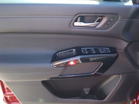 New 2026 Nissan Pathfinder Platinum image 19