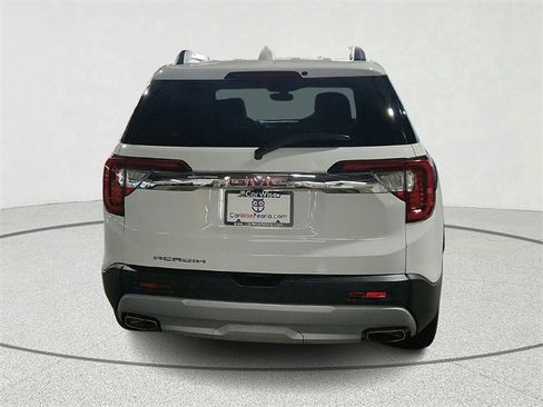 Used 2020 GMC Acadia SLT image 3