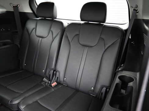 Used 2024 Kia Sorento X-Line EX image 19