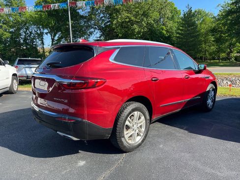 Used 2019 Buick Enclave Essence AWD/4WD image 5