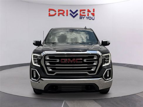 Used 2021 GMC Sierra 1500 SLT w/ SLT Convenience Package AWD/4WD image 9
