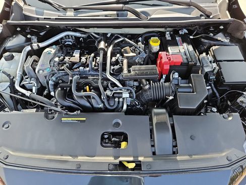Used 2024 Nissan Sentra SV FWD image 13