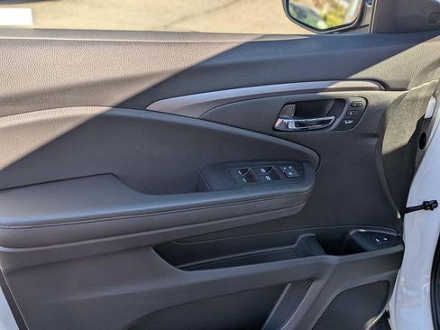 Used 2021 Honda Pilot EX-L image 12