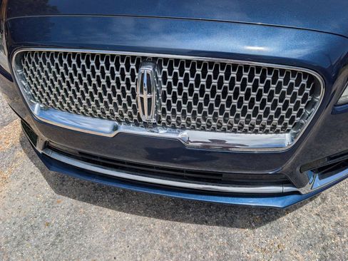 Used 2017 Lincoln Continental Reserve w/ Technology Package AWD/4WD image 12
