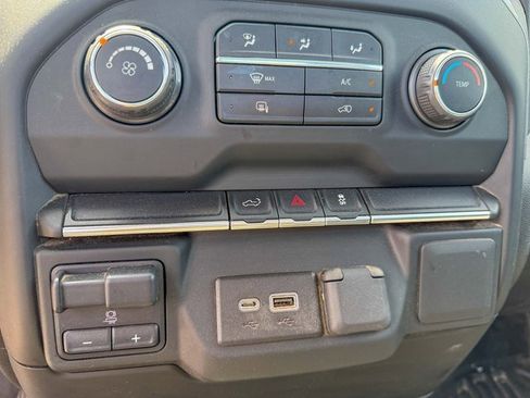 Used 2022 Chevrolet Silverado 2500 W/T w/ WT Fleet Convenience Package image 20