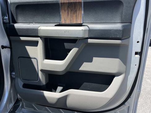 Used 2019 Ford F150 Lariat AWD/4WD image 22