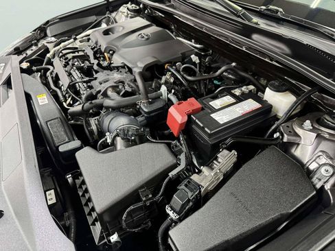 Used 2020 Toyota Camry XLE FWD image 71