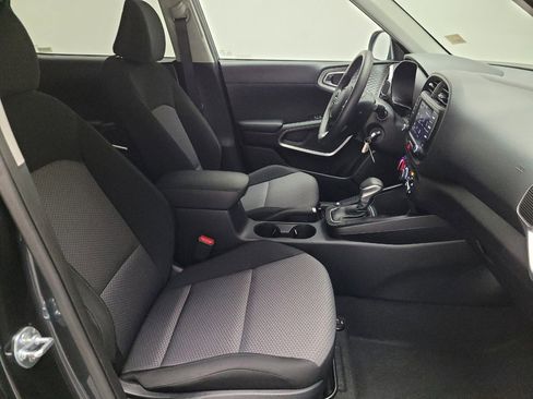Used 2024 Kia Soul LX w/ Option Group 015 image 21