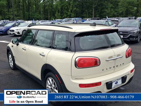 Used 2019 MINI Cooper Clubman ALL4 AWD/4WD image 9