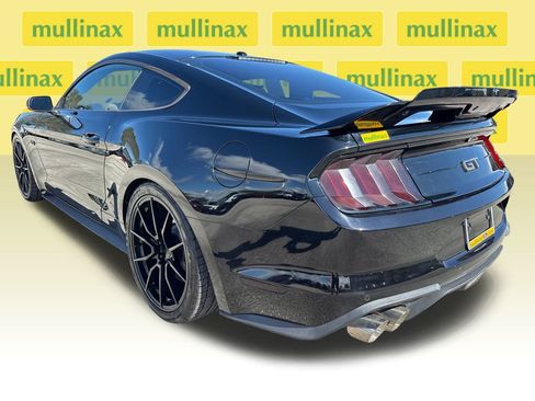 Used 2019 Ford Mustang GT Premium w/ Equipment Group 401A image 8